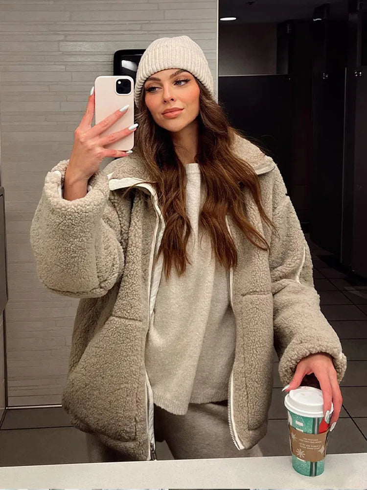 Women’s soft fleece – Oversized Fit – High Collar – Zipper Front – Hip Length Sutton James