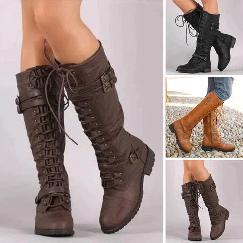 Fleur Rousse | Flat Retro Boots with Buckle and Lacing Sutton James