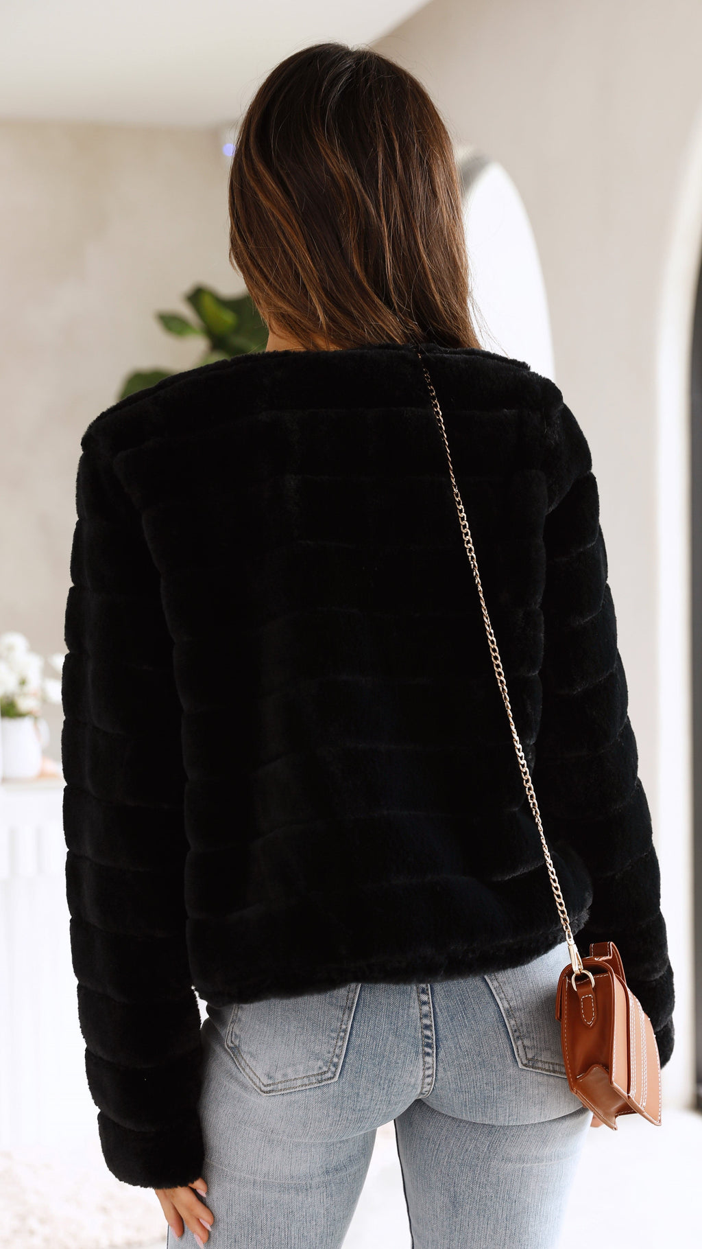 Women's Cropped Faux Fur Jacket – Sutton James Sutton James