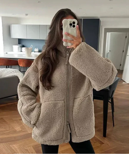 Women’s soft fleece – Oversized Fit – High Collar – Zipper Front – Hip Length Sutton James
