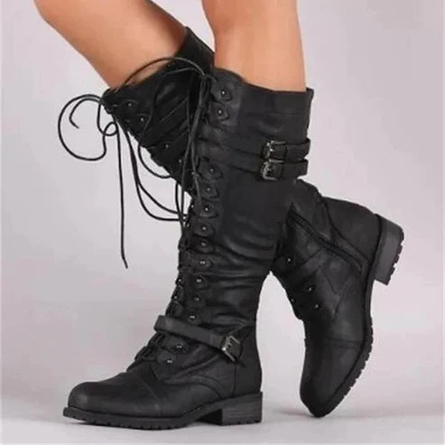 Fleur Rousse | Flat Retro Boots with Buckle and Lacing Sutton James
